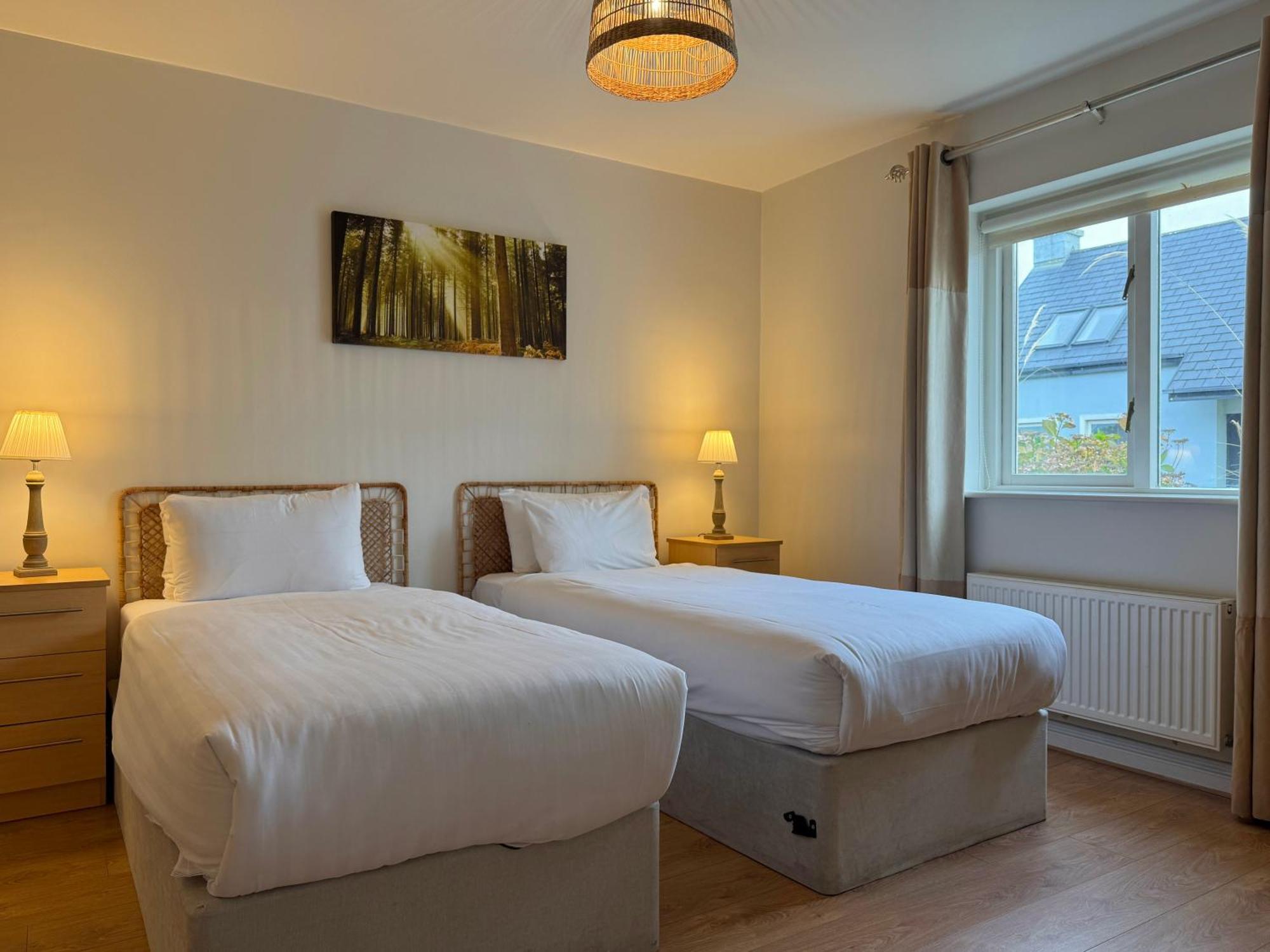 Doolin Village Lodges ภายนอก รูปภาพ